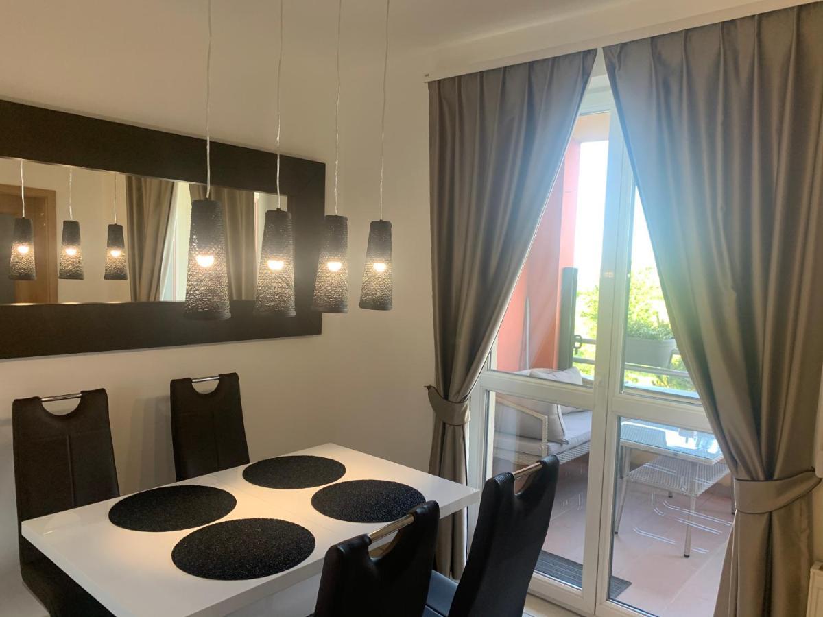 Chance Apartman Buekfuerdo Buk Exterior foto
